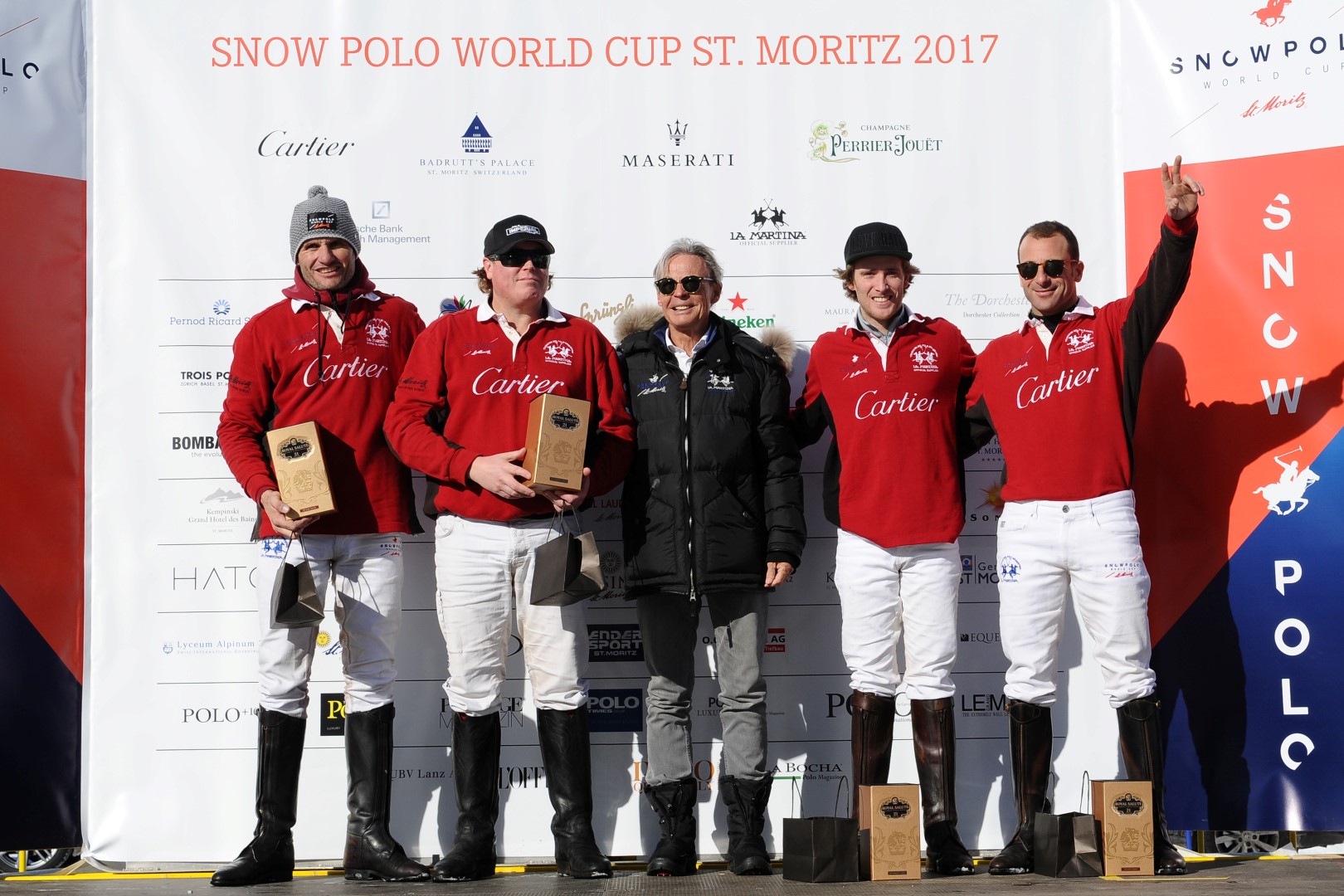 27 01 17-0483 32432285481 o